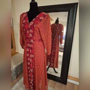 Great Christmas Floral Maxi Dress in Red and Orange